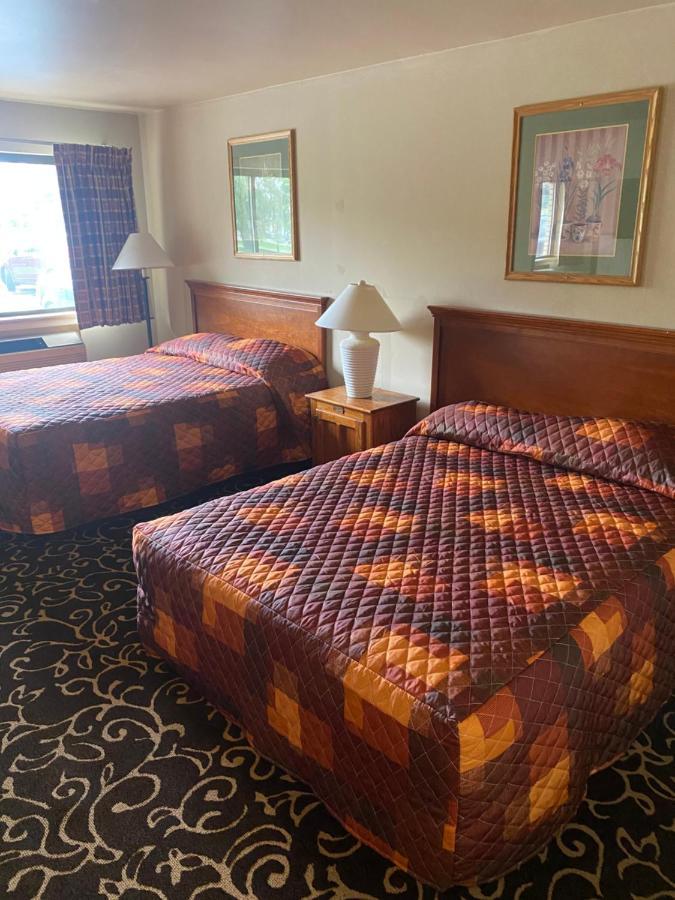 Malibu Inn Lake Delton Εξωτερικό φωτογραφία