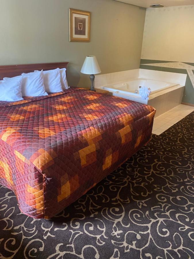 Malibu Inn Lake Delton Εξωτερικό φωτογραφία
