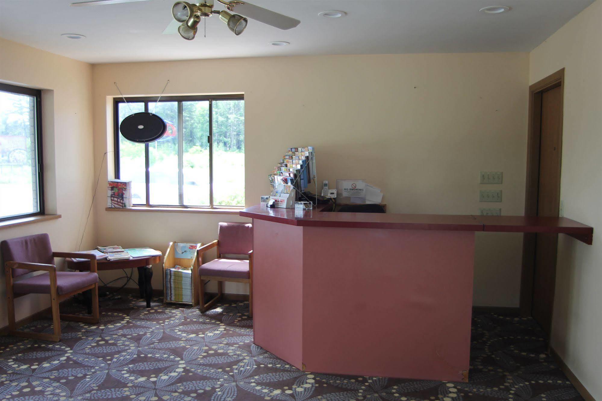 Malibu Inn Lake Delton Εξωτερικό φωτογραφία
